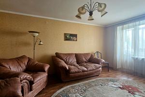 квартира за адресою Розвадовського вул., 11-13