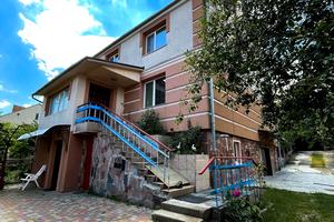 будинок за адресою солов'їна, 22
