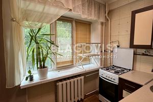 квартира по адресу Голосеевский просп. (40-летия Октября), 110
