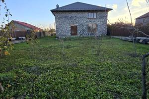 будинок за адресою с. Клузів, Івасюка