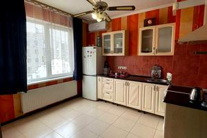 квартира по адресу Радужный массив ул., 11