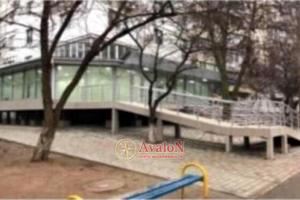 комерційна за адресою Ярослава Баїса вул. (Володимира Висоцького), 12