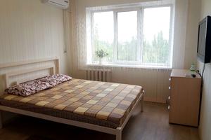 квартира за адресою Добровольців пров., 10