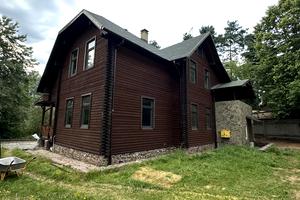 будинок за адресою Анатолія Солов'яненка вул.