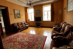 квартира по адресу Курбаса ул., 4