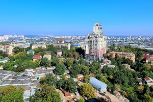комерційна за адресою Загорівська вул. (Багговутівська), 25