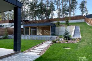 будинок за адресою Квітнева вул., 14