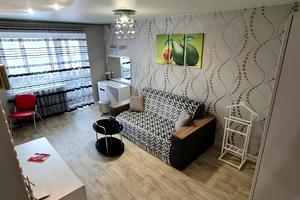 квартира за адресою Соборності вул. (Жовтнева), 79
