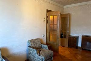квартира за адресою Симоненка вул., 1
