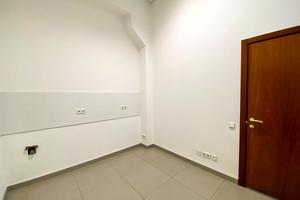 комерційна за адресою Охтирський пров., 7