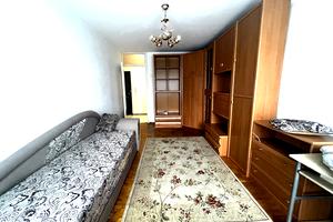 квартира за адресою Оболонська пл. (Дружби Народів СРСР), 5