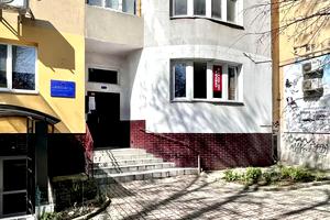 комерційна за адресою Івана Франка вул., 25А