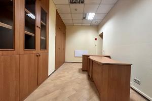 комерційна за адресою Київ, Михайла Бойчука вул. (Кіквідзе), 1/2