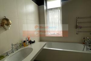 будинок за адресою Богатирська вул., 30б
