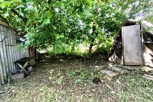 участок по адресу Колгоспна