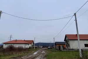 участок по адресу Канальна