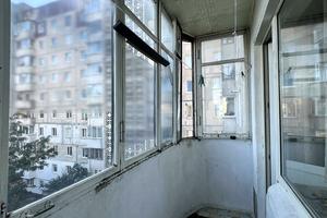квартира за адресою Симоненка вул., 1