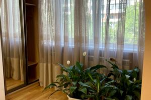 квартира за адресою Олександра Довженка вул., 9а