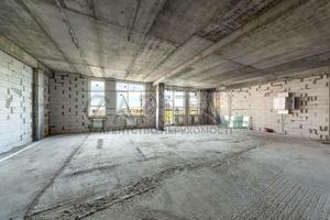 коммерческая по адресу с. Софиевская борщаговка, Счастливая ул., 1
