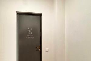 комерційна за адресою Князя Романа Мстиславича вул. (Генерала Жмаченка), 28-А
