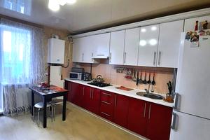 квартира за адресою Михайла Лушпи просп.