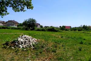 ділянка за адресою с. Спаське, 33