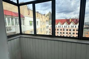 квартира за адресою Подільська вул., 12