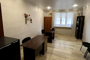 комерційна за адресою Озерна вул., 6/3
