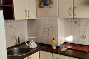 квартира за адресою Академіка Корольова вул., 49