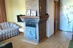 будинок за адресою Дніпроводська вул.