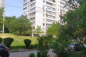 квартира по адресу Метростроителей ул., 27