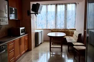 квартира по адресу Карпатської Січі ул., 8
