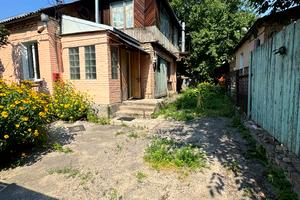 будинок за адресою Карпатської Січі вул. (Гвардійська)