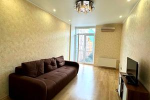 квартира за адресою Регенераторна вул., 4 к3
