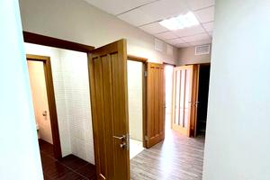 комерційна за адресою Харківське шосе, 175