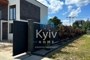 будинок за адресою Приозерна, 7