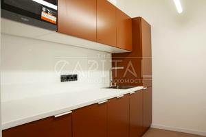 комерційна за адресою Кловський узвіз (Кловський), 7a