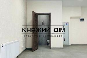 комерційна за адресою Михайла Максимовича вул. (Онуфрія Трутенка), 24