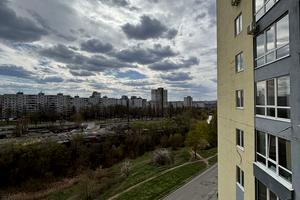 квартира за адресою Джерельна вул., 11