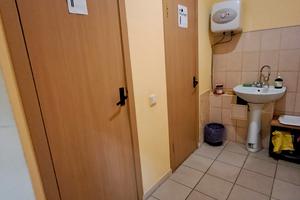 комерційна за адресою Кирилівська вул. (Фрунзе), 160