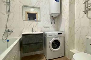 квартира по адресу Віктора Йови ул., 1