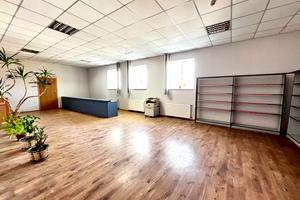 комерційна за адресою Костя Левицького вул., 112