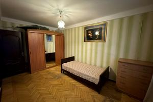 квартира за адресою Новодарницька вул., 27