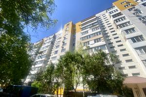 квартира за адресою Тополина вул., 8а