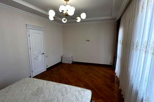 будинок за адресою Петлюри вул. (Купріна)