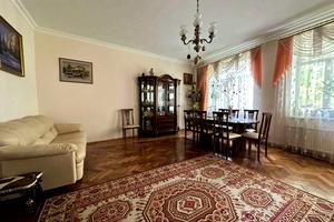 квартира за адресою Генерала Тараса Чупринки вул. (Пушкіна), 40