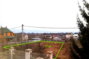 ділянка за адресою Центральна, 1
