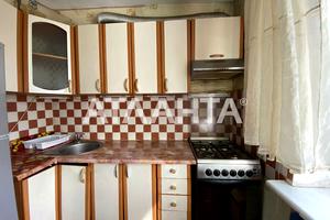 квартира за адресою Космонавтів вул., 11в