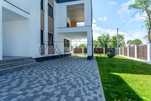 будинок за адресою Бориспільський