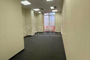 комерційна за адресою Польова вул., 24-Д